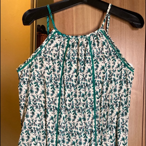 Easy wear versatile - Picture 2 of 7